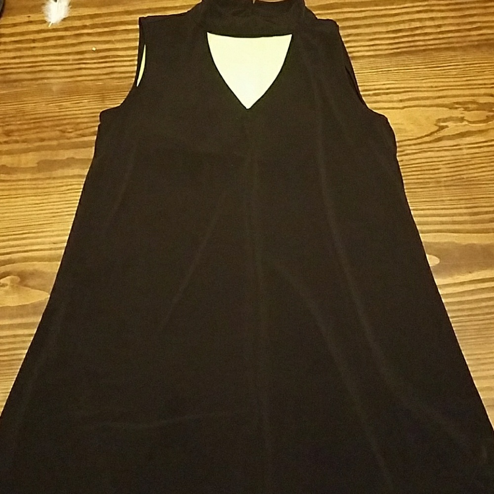 New Directions black shift M fits like L